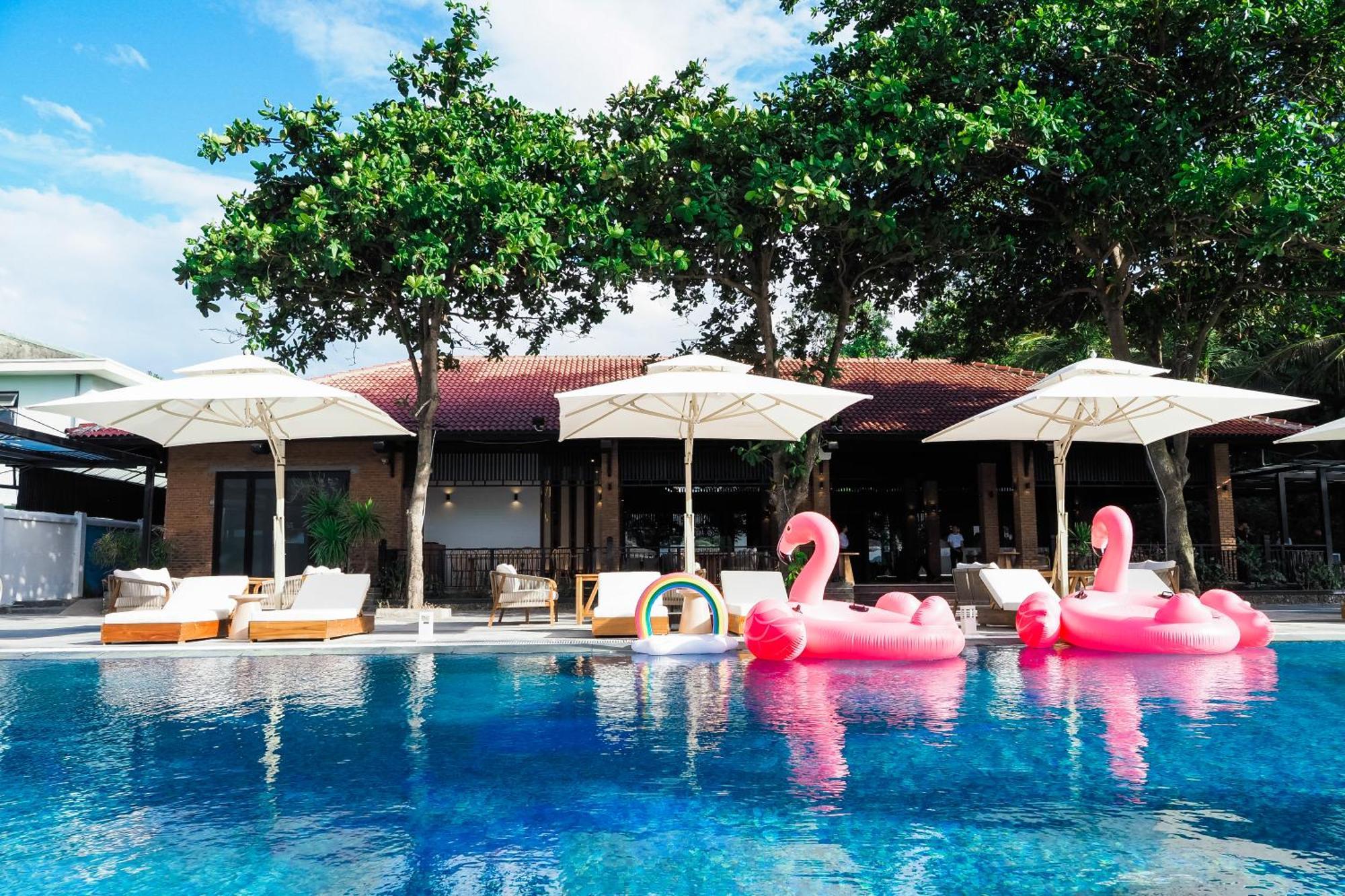 Bounce Beach Resort And Spa Đà Nẵng Exterior foto