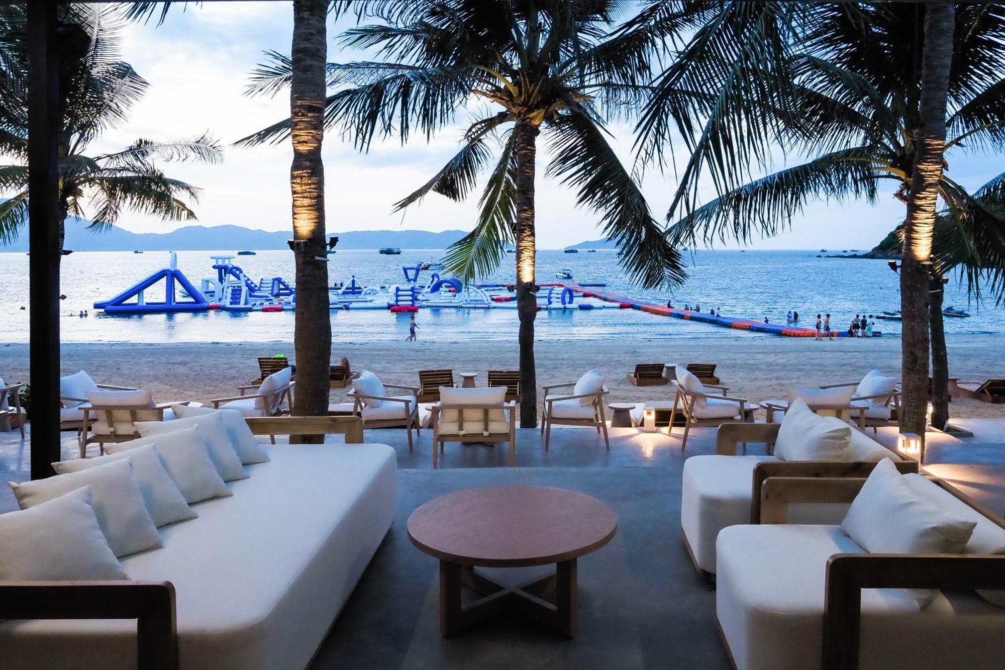Bounce Beach Resort And Spa Đà Nẵng Exterior foto